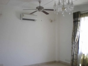Home House Villa 4BHK 8BK in dlf city gurgaon on rent