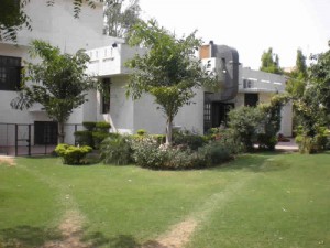 freeholdindia.net for buy sell rent farmhouse farm house in gurgaon new delhi