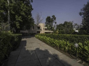 wanted to lease out my farm house in delhi gurgaon india